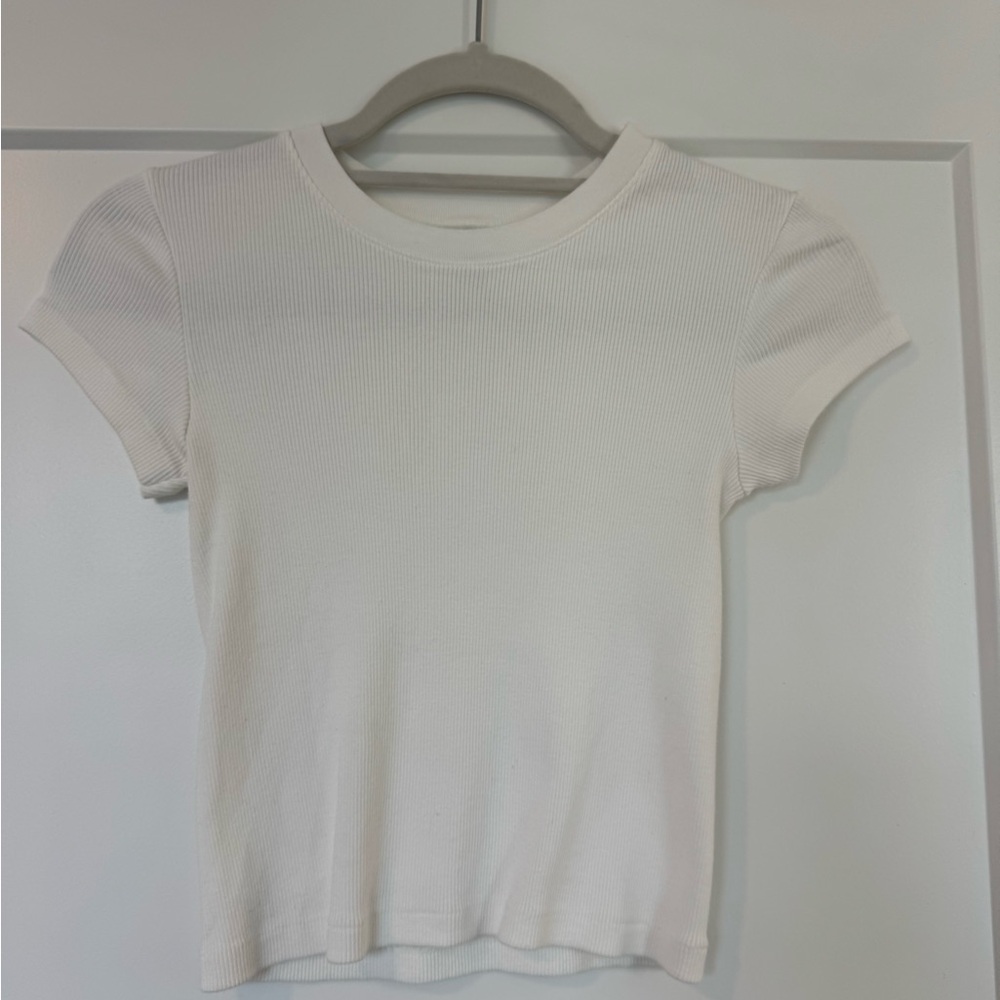 Brandy Melville White Ribbed Short Sleeve Top